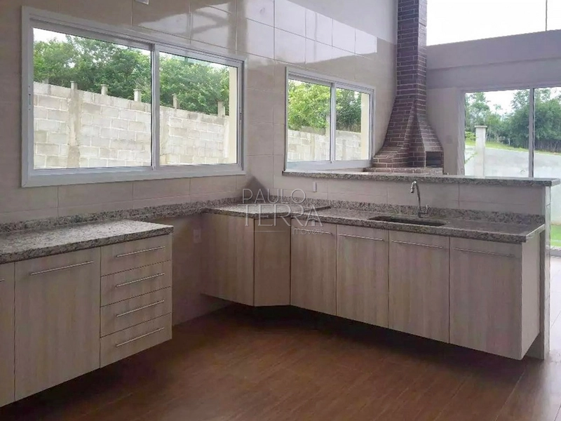 Casa 4 suítes e quintal grande no Condomínio Village da Serra - Tremembé SP: 10ª foto da galeria de imagens do imóvel