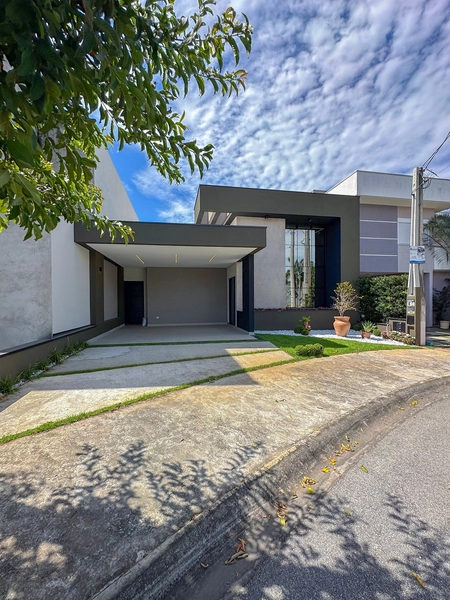 Casa nova com 3 quartos e quintal! Condomínio fechado Tecoara em Taubaté SP: 1ª foto da galeria de imagens do imóvel