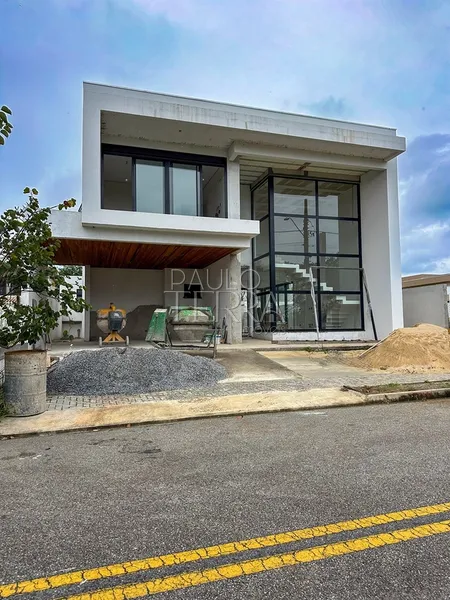 Sobrado à venda no Condomínio Ouroville em Taubaté | 4 suítes, piscina, área gourmet e vista para a Serra da Mantiqueira.: 42ª foto da galeria de imagens do imóvel