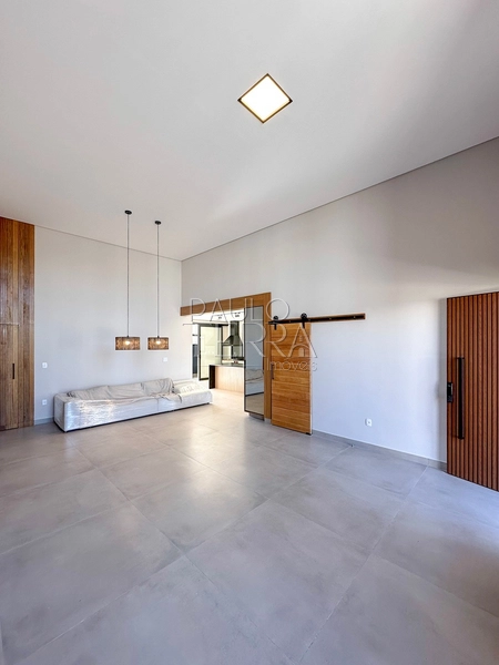 Casa térrea com 3 suítes, escritório, piscina e planejados | Condomínio Pérola do Vale em Tremembé: 35ª foto da galeria de imagens do imóvel