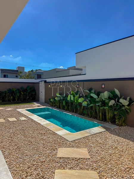 Casa térrea com 3 suítes, escritório, piscina e planejados | Condomínio Pérola do Vale em Tremembé: 1ª foto da galeria de imagens do imóvel