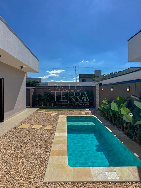 Casa térrea com 3 suítes, escritório, piscina e planejados | Condomínio Pérola do Vale em Tremembé: 25ª foto da galeria de imagens do imóvel