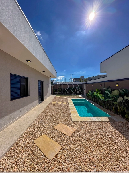 Casa térrea com 3 suítes, escritório, piscina e planejados | Condomínio Pérola do Vale em Tremembé: 44ª foto da galeria de imagens do imóvel