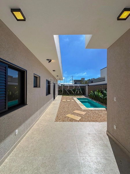 Casa térrea com 3 suítes, escritório, piscina e planejados | Condomínio Pérola do Vale em Tremembé: 22ª foto da galeria de imagens do imóvel