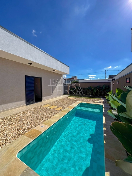 Casa térrea com 3 suítes, escritório, piscina e planejados | Condomínio Pérola do Vale em Tremembé: 3ª foto da galeria de imagens do imóvel