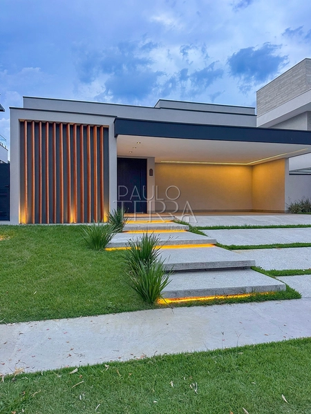 Casa Térrea Nova no San Marco Taubaté | 3 Suítes, Piscina e Escritório: 2ª foto da galeria de imagens do imóvel