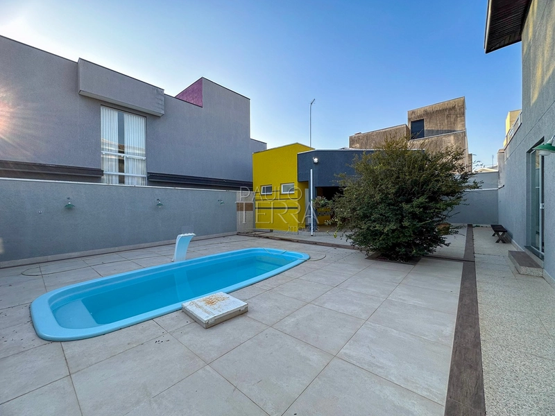 Casa à Venda no Condomínio Campos do Conde Versailles em Tremembé | 2 lotes | 3 Suítes | Piscina | Área Gourmet: 13ª foto da galeria de imagens do imóvel