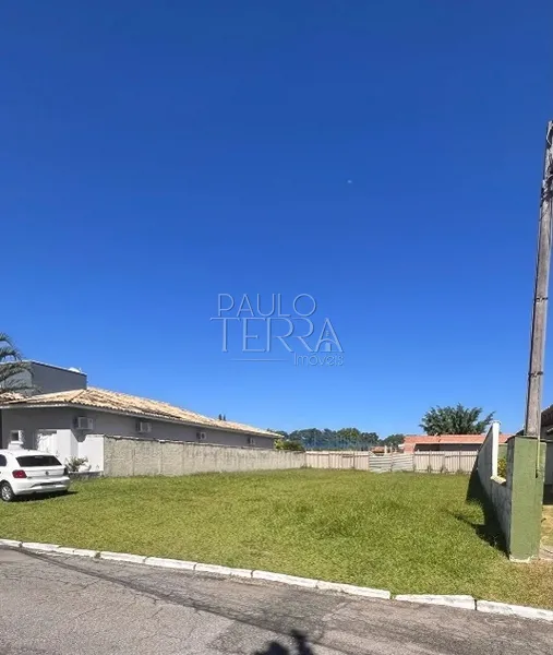 Terreno plano à venda no Condomínio Portal do Sol, em Tremembé/SP – 545 m² | Meio de quadra: 2ª foto da galeria de imagens do imóvel