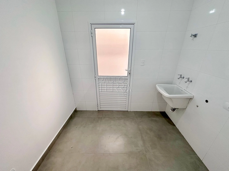 Casa em condomínio fechado em Tremembé por menos de R$ 1 milhão, com escritório, quintal para piscina e excelente padrão de acabamento.: 19ª foto da galeria de imagens do imóvel