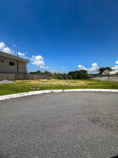 Terreno plano à Venda no Condomínio Colinas do Sol – 398 m² | Lazer Completo: 3ª foto da galeria de imagens do imóvel