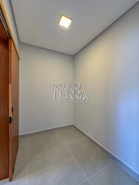 Casa nova com 3 suítes e piscina. Condomínio fechado em Tremembé SP: 41ª foto da galeria de imagens do imóvel