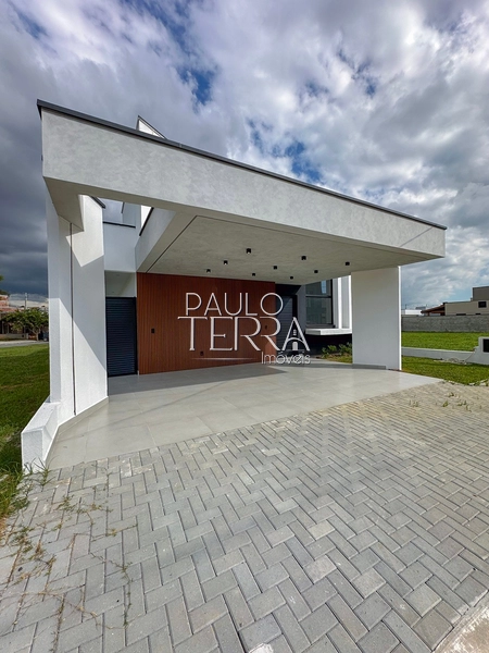 Casa nova com 3 suítes e piscina. Condomínio fechado em Tremembé SP: 49ª foto da galeria de imagens do imóvel