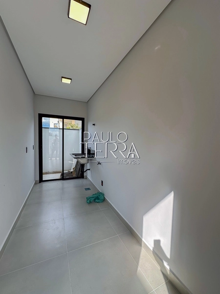 Casa nova com 3 suítes e piscina. Condomínio fechado em Tremembé SP: 15ª foto da galeria de imagens do imóvel