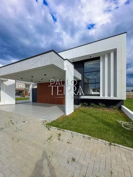 Casa nova com 3 suítes e piscina. Condomínio fechado em Tremembé SP: 2ª foto da galeria de imagens do imóvel