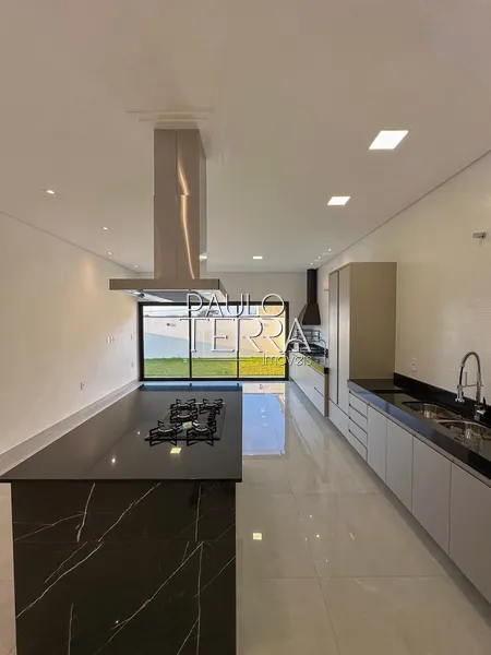 Casa térrea com quintal grande Condomínio Quinta das Palmeiras Taubaté: 10ª foto da galeria de imagens do imóvel