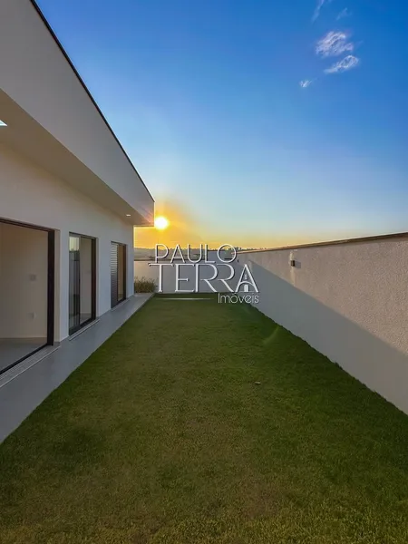Casa térrea com quintal grande Condomínio Quinta das Palmeiras Taubaté: 15ª foto da galeria de imagens do imóvel
