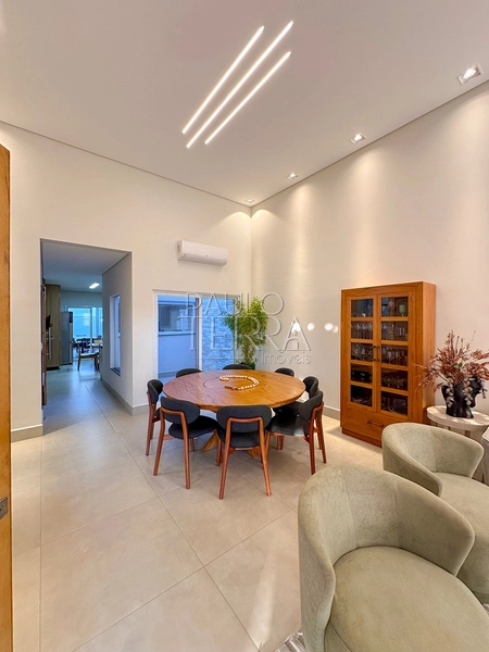 Casa térrea mobiliada à venda no Condomínio Tecoara em Taubaté | Porteira Fechada, Piscina, Energia Fotovoltaica e 3 Quartos: 14ª foto da galeria de imagens do imóvel