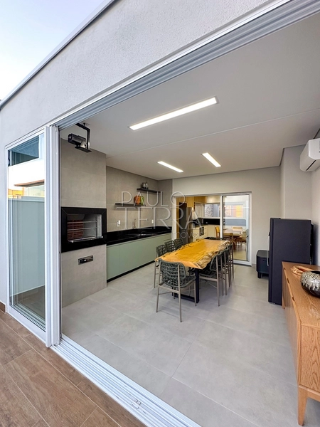 Casa térrea mobiliada à venda no Condomínio Tecoara em Taubaté | Porteira Fechada, Piscina, Energia Fotovoltaica e 3 Quartos: 45ª foto da galeria de imagens do imóvel