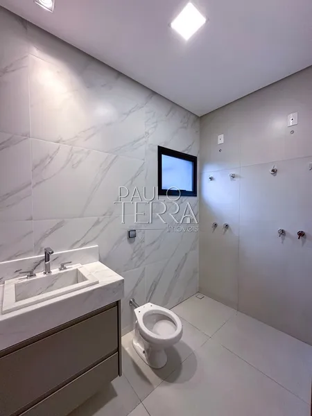 Casa nova semi mobiliada, escritório, 3 suítes, area gourmet e quintal: 27ª foto da galeria de imagens do imóvel