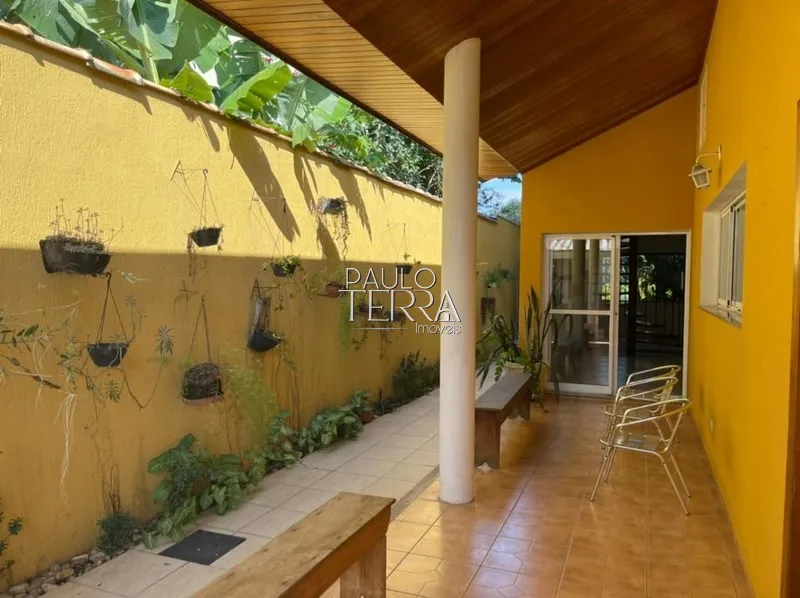 Casa no condomínio Taubaté Village, em Taubaté SP: 2ª foto da galeria de imagens do imóvel