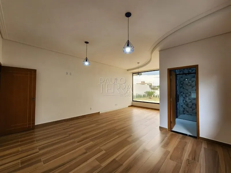 Casa térrea com piscina, quintal e 3 quartos (2 suítes). Condomínio Oásis em Taubaté.: 21ª foto da galeria de imagens do imóvel