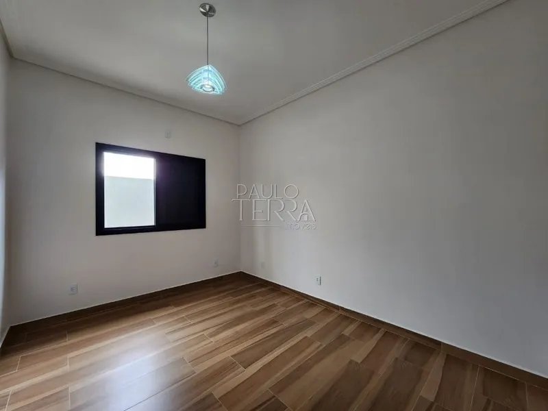Casa térrea com piscina, quintal e 3 quartos (2 suítes). Condomínio Oásis em Taubaté.: 25ª foto da galeria de imagens do imóvel