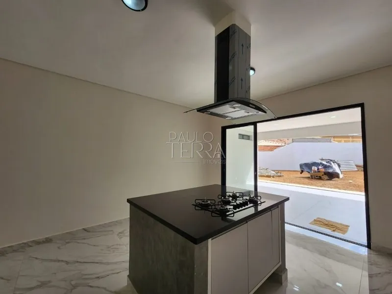 Casa térrea com piscina, quintal e 3 quartos (2 suítes). Condomínio Oásis em Taubaté.: 11ª foto da galeria de imagens do imóvel