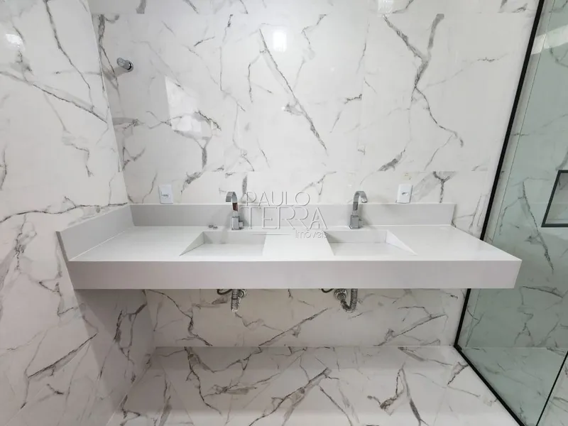 Casa térrea com piscina, quintal e 3 quartos (2 suítes). Condomínio Oásis em Taubaté.: 33ª foto da galeria de imagens do imóvel
