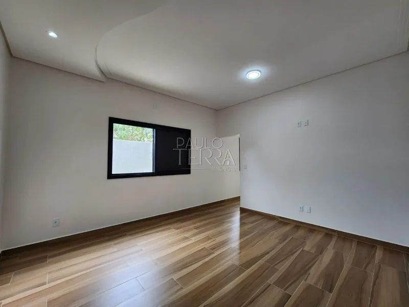 Casa térrea com piscina, quintal e 3 quartos (2 suítes). Condomínio Oásis em Taubaté.: 29ª foto da galeria de imagens do imóvel