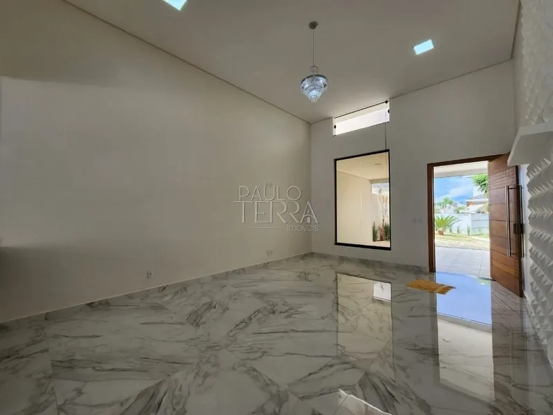 Casa térrea com piscina, quintal e 3 quartos (2 suítes). Condomínio Oásis em Taubaté.: 3ª foto da galeria de imagens do imóvel