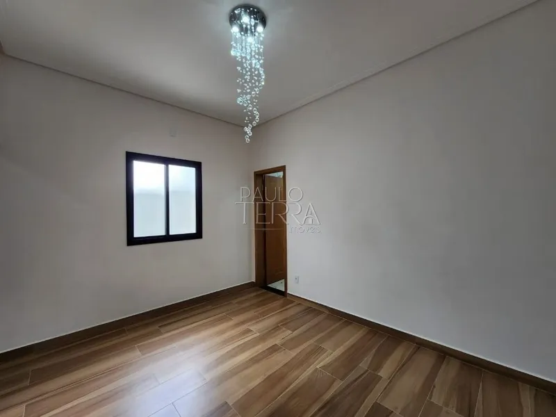 Casa térrea com piscina, quintal e 3 quartos (2 suítes). Condomínio Oásis em Taubaté.: 31ª foto da galeria de imagens do imóvel
