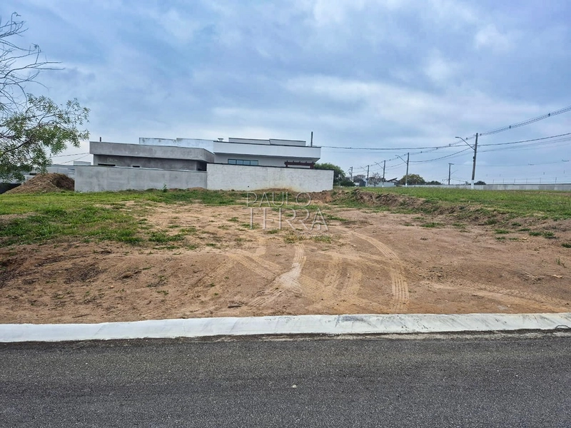 Terreno à Venda no Condomínio Barão de Tremembé | 250m² Plano com Vista para a Serra da Mantiqueira: 3ª foto da galeria de imagens do imóvel