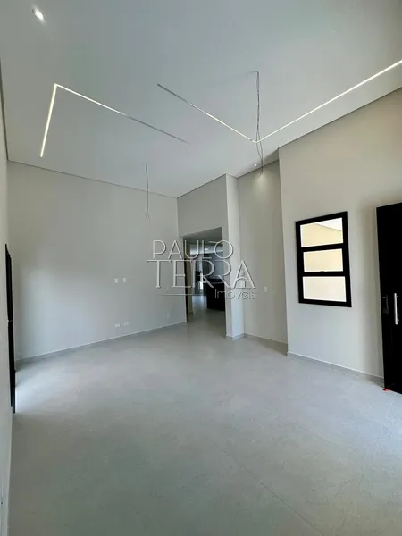 Casa térrea nova com escritório e 3 dormitórios - Condomínio Ouroville: 6ª foto da galeria de imagens do imóvel