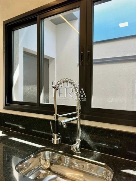 Casa térrea nova com escritório e 3 dormitórios - Condomínio Ouroville: 24ª foto da galeria de imagens do imóvel