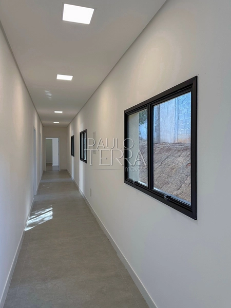 Casa Térrea Nova à Venda no Condomínio Chácaras Cataguá Taubaté | 3 Suítes, Escritório, Piscina com Spa e Terreno de 1.874m²: 60ª foto da galeria de imagens do imóvel