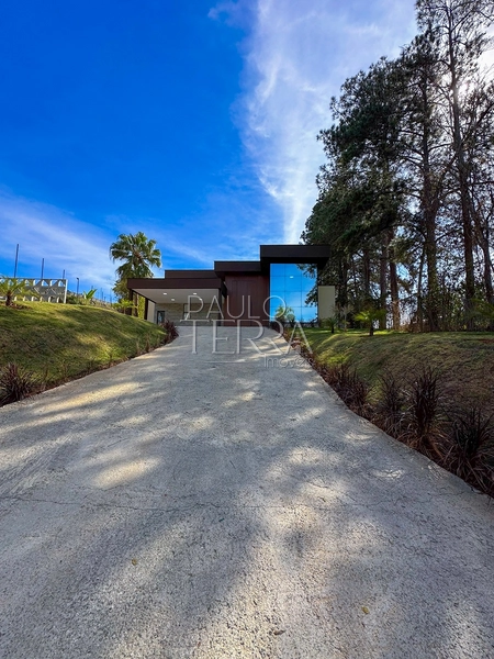 Casa Térrea Nova à Venda no Condomínio Chácaras Cataguá Taubaté | 3 Suítes, Escritório, Piscina com Spa e Terreno de 1.874m²: 88ª foto da galeria de imagens do imóvel