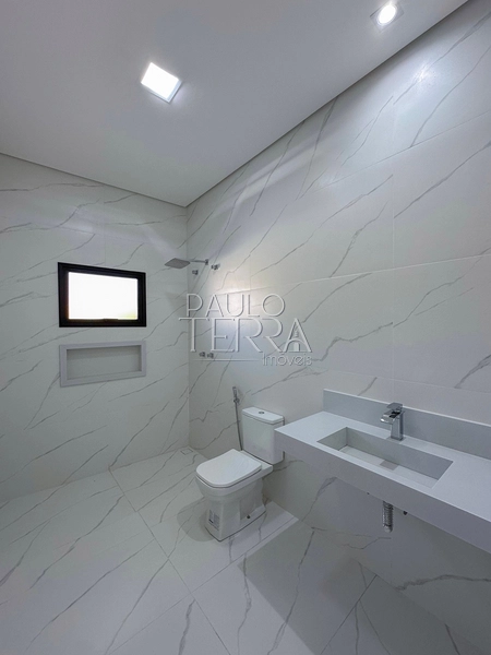 Casa Térrea Nova à Venda no Condomínio Chácaras Cataguá Taubaté | 3 Suítes, Escritório, Piscina com Spa e Terreno de 1.874m²: 63ª foto da galeria de imagens do imóvel