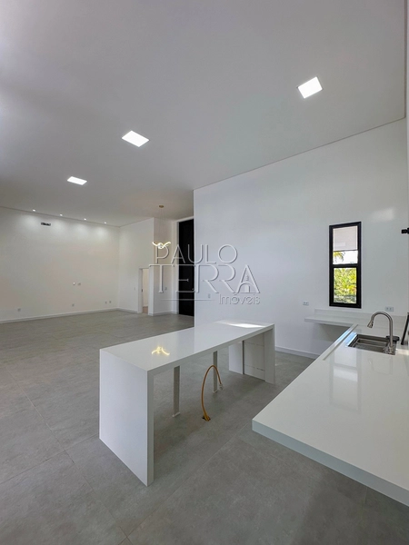 Casa Térrea Nova à Venda no Condomínio Chácaras Cataguá Taubaté | 3 Suítes, Escritório, Piscina com Spa e Terreno de 1.874m²: 41ª foto da galeria de imagens do imóvel