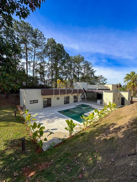 Casa Térrea Nova à Venda no Condomínio Chácaras Cataguá Taubaté | 3 Suítes, Escritório, Piscina com Spa e Terreno de 1.874m²: 29ª foto da galeria de imagens do imóvel
