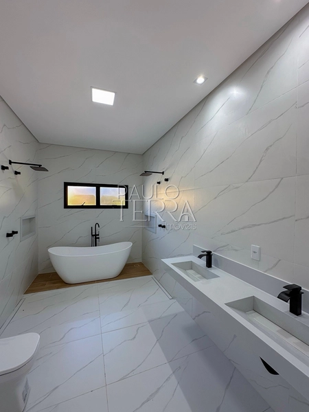 Casa Térrea Nova à Venda no Condomínio Chácaras Cataguá Taubaté | 3 Suítes, Escritório, Piscina com Spa e Terreno de 1.874m²: 71ª foto da galeria de imagens do imóvel