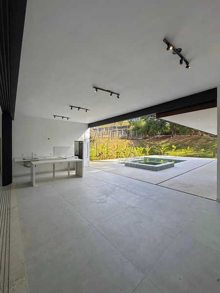 Casa Térrea Nova à Venda no Condomínio Chácaras Cataguá Taubaté | 3 Suítes, Escritório, Piscina com Spa e Terreno de 1.874m²: 19ª foto da galeria de imagens do imóvel