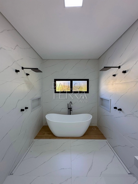 Casa Térrea Nova à Venda no Condomínio Chácaras Cataguá Taubaté | 3 Suítes, Escritório, Piscina com Spa e Terreno de 1.874m²: 72ª foto da galeria de imagens do imóvel