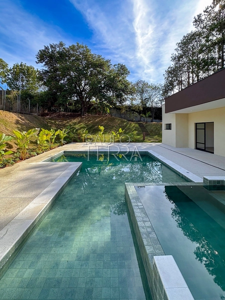 Casa Térrea Nova à Venda no Condomínio Chácaras Cataguá Taubaté | 3 Suítes, Escritório, Piscina com Spa e Terreno de 1.874m²: 24ª foto da galeria de imagens do imóvel