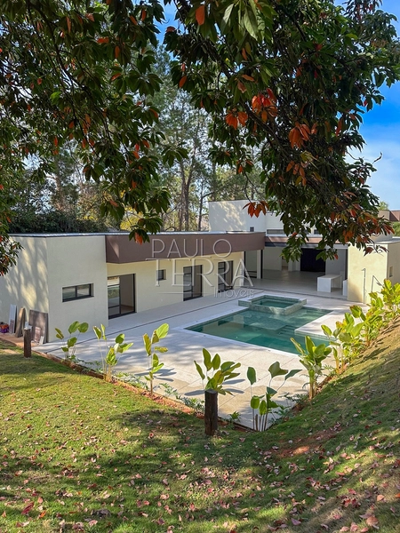 Casa Térrea Nova à Venda no Condomínio Chácaras Cataguá Taubaté | 3 Suítes, Escritório, Piscina com Spa e Terreno de 1.874m²: 30ª foto da galeria de imagens do imóvel