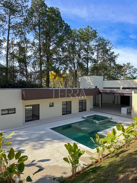 Casa Térrea Nova à Venda no Condomínio Chácaras Cataguá Taubaté | 3 Suítes, Escritório, Piscina com Spa e Terreno de 1.874m²: 32ª foto da galeria de imagens do imóvel