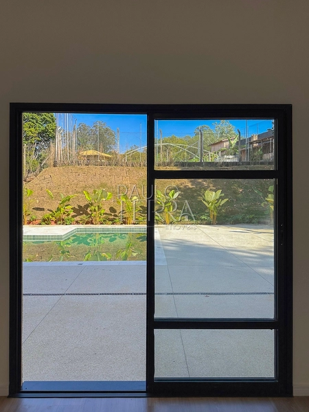 Casa Térrea Nova à Venda no Condomínio Chácaras Cataguá Taubaté | 3 Suítes, Escritório, Piscina com Spa e Terreno de 1.874m²: 74ª foto da galeria de imagens do imóvel