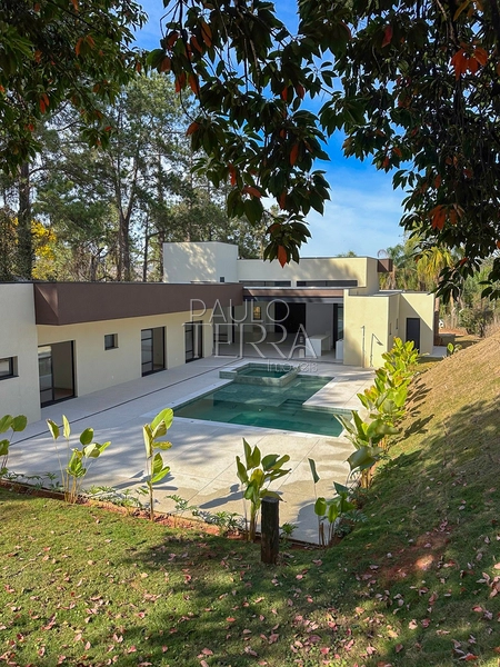 Casa Térrea Nova à Venda no Condomínio Chácaras Cataguá Taubaté | 3 Suítes, Escritório, Piscina com Spa e Terreno de 1.874m²: 31ª foto da galeria de imagens do imóvel