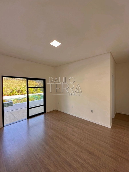 Casa Térrea Nova à Venda no Condomínio Chácaras Cataguá Taubaté | 3 Suítes, Escritório, Piscina com Spa e Terreno de 1.874m²: 61ª foto da galeria de imagens do imóvel