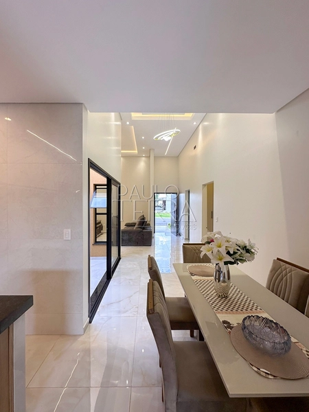 Casa térrea com piscina e quintal à venda no Condomínio Pérola do Vale em Tremembé | 3 quartos (1 suíte): 35ª foto da galeria de imagens do imóvel