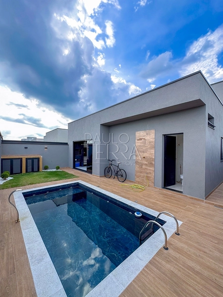 Casa térrea com piscina e quintal à venda no Condomínio Pérola do Vale em Tremembé | 3 quartos (1 suíte): 22ª foto da galeria de imagens do imóvel